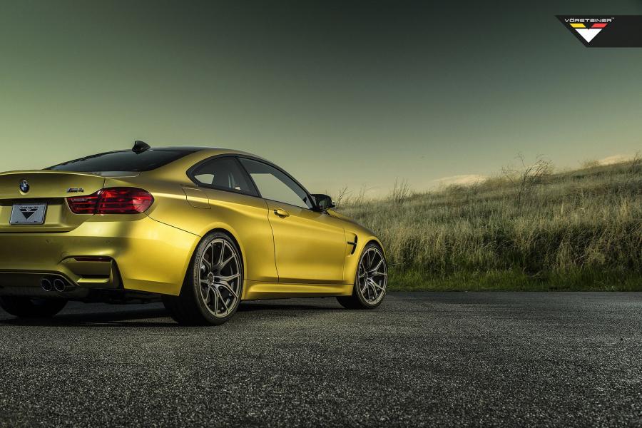  BMW M4 Coupe by Vorsteiner 2014 года  (фото 6 из 8)